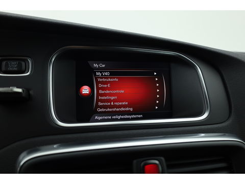 Volvo V40 2.0 T2 R-Design | Navi | Cruise | Camera | Stoelverw. | PDC A | 17''  | Clima