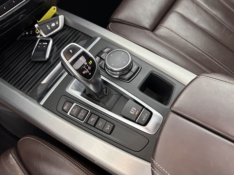 BMW X5 xDrive30d High Executive M-Sport-Pack Aut. *PANO |  LUXURY-LEATHER | FULL-LED | ADAPTIVE-CRUISE | BLINDSPOT | MEMORY-PACK | HARMAN/KARDON-AUDIO | HEAD-UP | KEYLESS | CAMERA | COMFORTSEATS | SHIFT-PADDLES | TOWBAR | 20''ALU*