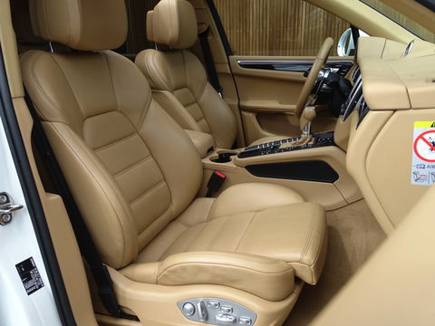 Porsche Macan 3.0 S 341PK PDK / GTS Editie / PCM / PASM / LED