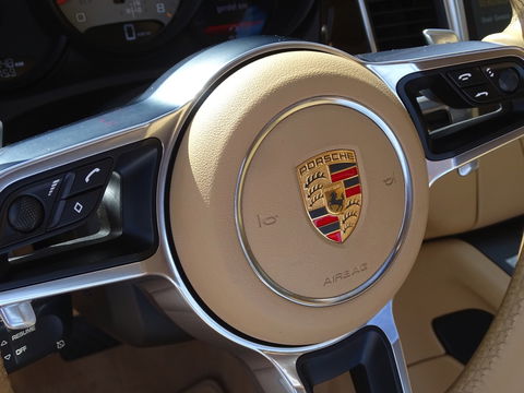 Porsche Macan 3.0 S 341PK PDK / GTS Editie / PCM / PASM / LED