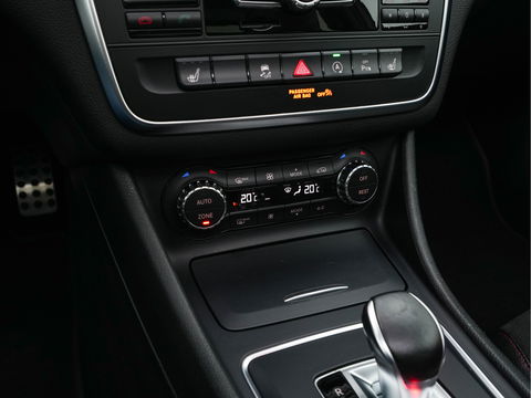 Mercedes-Benz GLA AMG 45 4MATIC *PANO | XENON | LEATHER-ALCANTARA | MEMORY-PACK | HARMAN/KARDON-AUDIO | KEYLESS |  CAMERA | SPORT-SEATS | HEATED-SEATS | NAVI-FULLMAP | SHIFT-PADDLES  | ECC | PDC | CRUISE | 20''ALU*