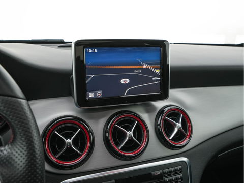 Mercedes-Benz GLA AMG 45 4MATIC *PANO | XENON | LEATHER-ALCANTARA | MEMORY-PACK | HARMAN/KARDON-AUDIO | KEYLESS |  CAMERA | SPORT-SEATS | HEATED-SEATS | NAVI-FULLMAP | SHIFT-PADDLES  | ECC | PDC | CRUISE | 20''ALU*