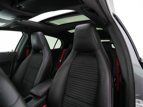 Mercedes-Benz GLA AMG 45 4MATIC *PANO | XENON | LEATHER-ALCANTARA | MEMORY-PACK | HARMAN/KARDON-AUDIO | KEYLESS |  CAMERA | SPORT-SEATS | HEATED-SEATS | NAVI-FULLMAP | SHIFT-PADDLES  | ECC | PDC | CRUISE | 20''ALU*