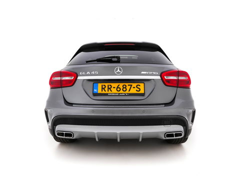 Mercedes-Benz GLA AMG 45 4MATIC *PANO | XENON | LEATHER-ALCANTARA | MEMORY-PACK | HARMAN/KARDON-AUDIO | KEYLESS |  CAMERA | SPORT-SEATS | HEATED-SEATS | NAVI-FULLMAP | SHIFT-PADDLES  | ECC | PDC | CRUISE | 20''ALU*