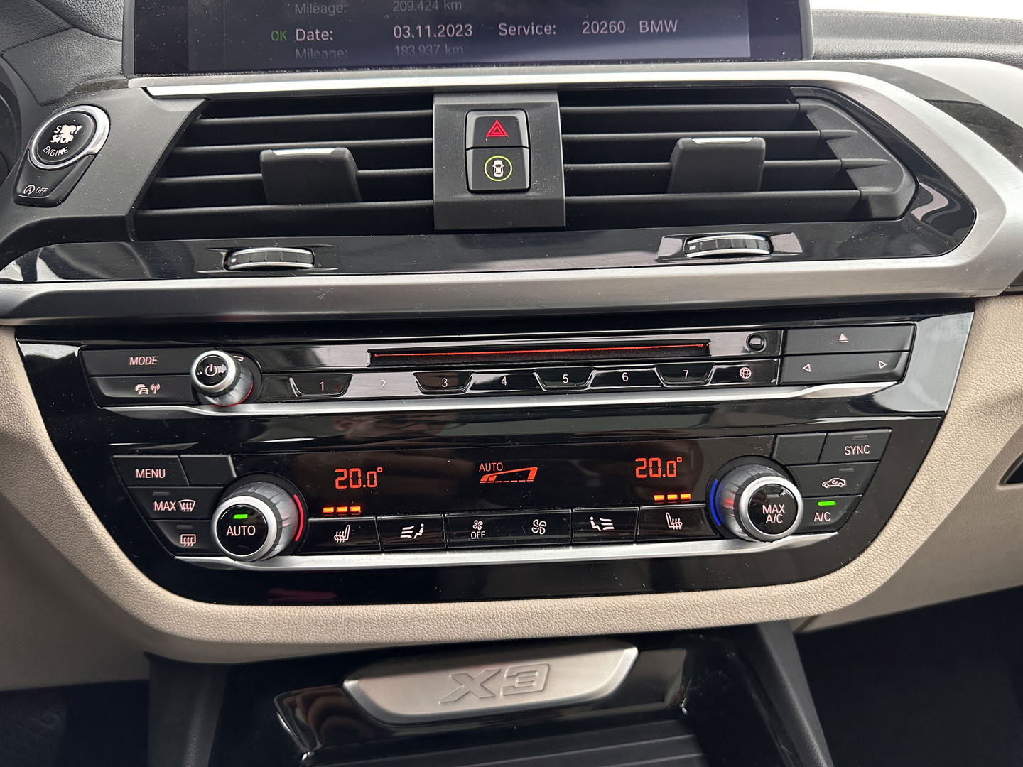 BMW X3 xDrive30d High Executive Aut. *PANO | HEAD-UP | FULL-LEATHER | FULL-LED | NAVI-FULLMAP | SPORT-SEATS | CAMERA | ECC | PDC | CRUISE | TOWBAR |  19''ALU*