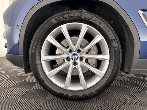 BMW X3 xDrive30d High Executive Aut. *PANO | HEAD-UP | FULL-LEATHER | FULL-LED | NAVI-FULLMAP | SPORT-SEATS | CAMERA | ECC | PDC | CRUISE | TOWBAR |  19''ALU*