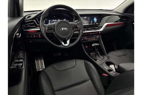 Kia Niro 1.6 GDi Hybrid ExecutiveLine Pano Memory LED Camera JBL Virtual Carplay Clima Cruise Navi PDC 18''LMV Leder Stuur/stoelverwarming