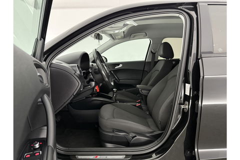 Audi A1 1.0 TFSI S-line Airco Cruise Navigatie 17"LMV