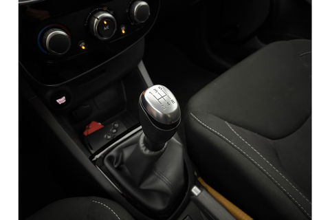 Renault Clio 0.9 TCe Estate | Limited Airco Cruise Carplay Navigatie LED PDC Trekhaak 16"LMV