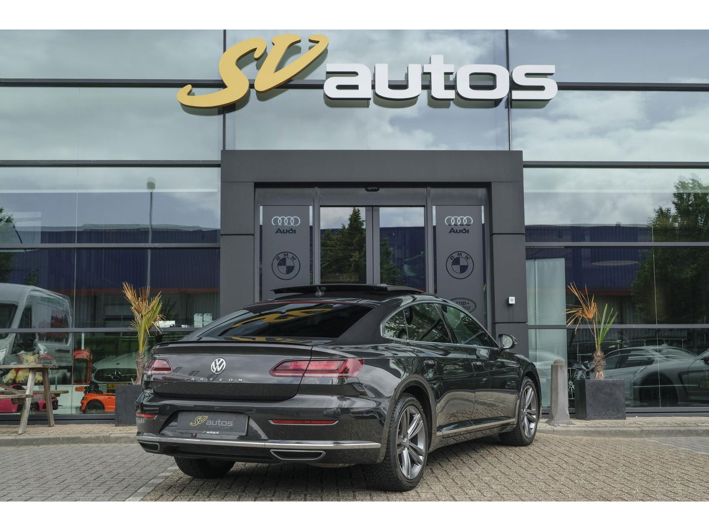 Volkswagen Arteon 1.5 TSI R-line 150pk Panoramadak Virtual cockpit NLauto LED 18" lmv