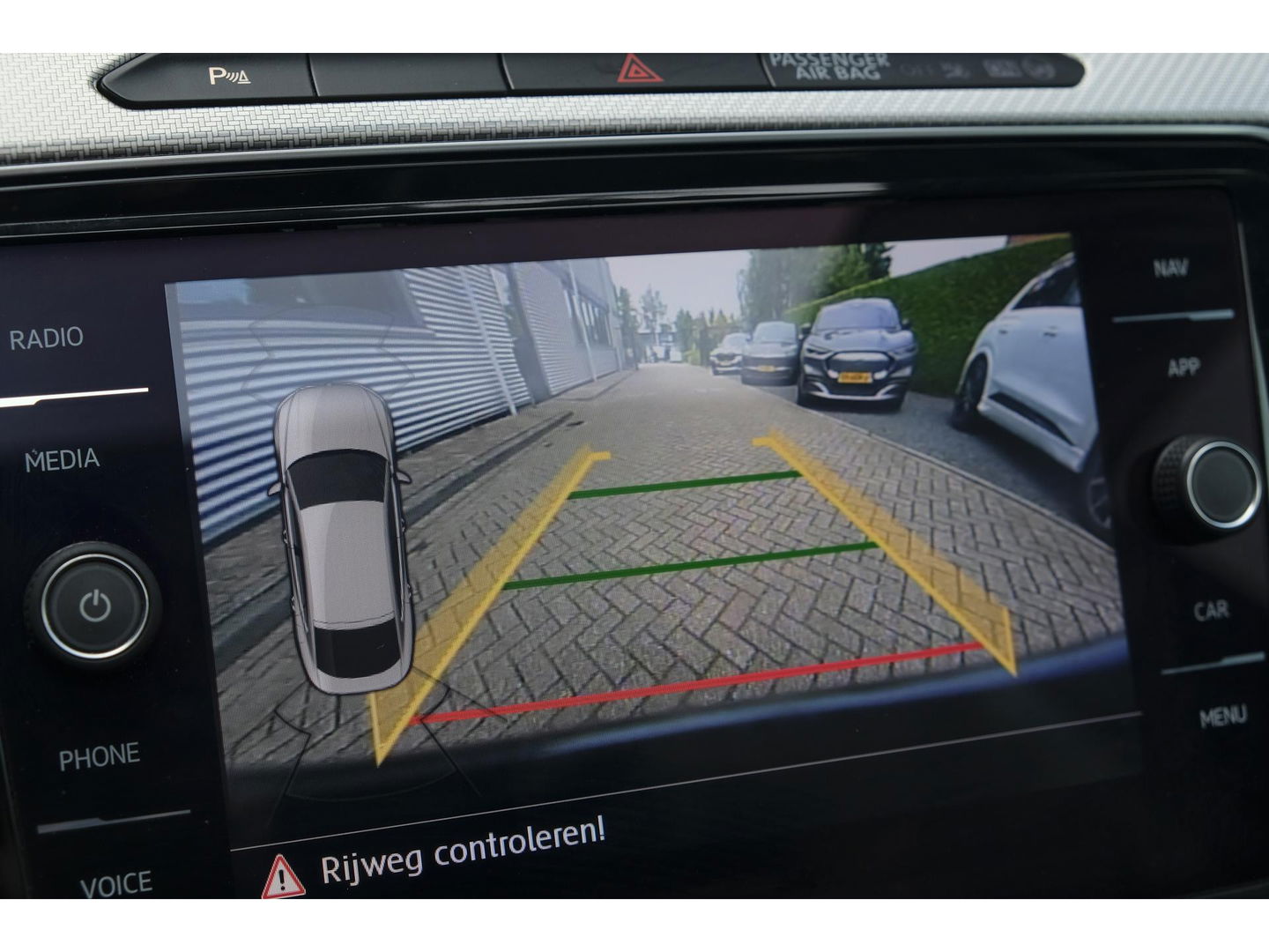 Volkswagen Arteon 1.5 TSI R-line 150pk Panoramadak Virtual cockpit NLauto LED 18" lmv