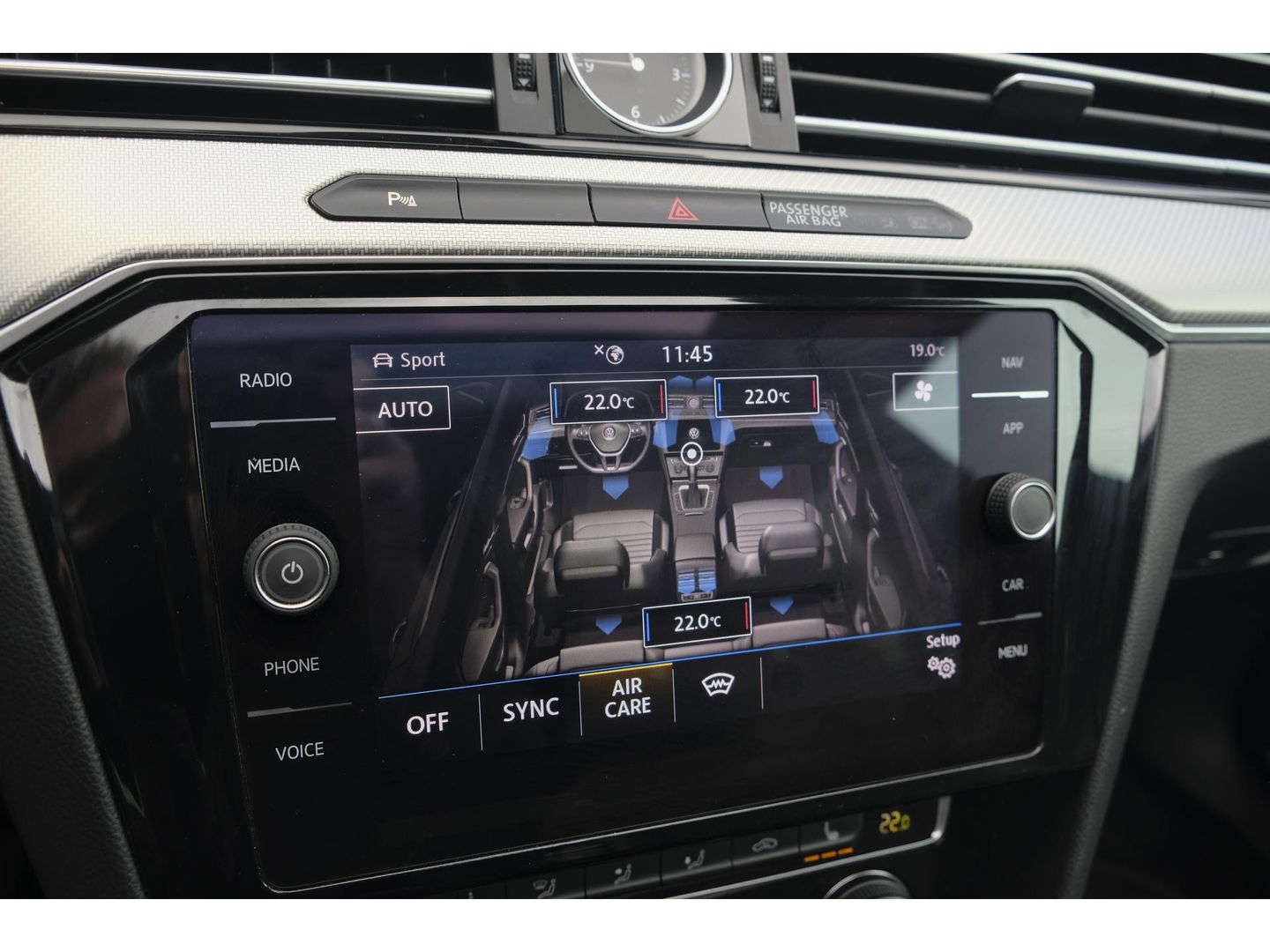 Volkswagen Arteon 1.5 TSI R-line 150pk Panoramadak Virtual cockpit NLauto LED 18" lmv