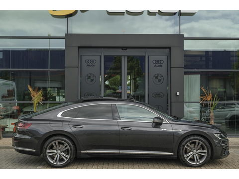 Volkswagen Arteon 1.5 TSI R-line 150pk Panoramadak Virtual cockpit NLauto LED 18" lmv