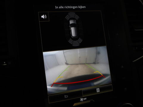 Renault Mégane 1.3 TCe GT-Line | Stoelverwarming | Head-Up | Camera | Trekhaak | Sportstoelen | Navigatie | Park Assist | Full LED | Keyless