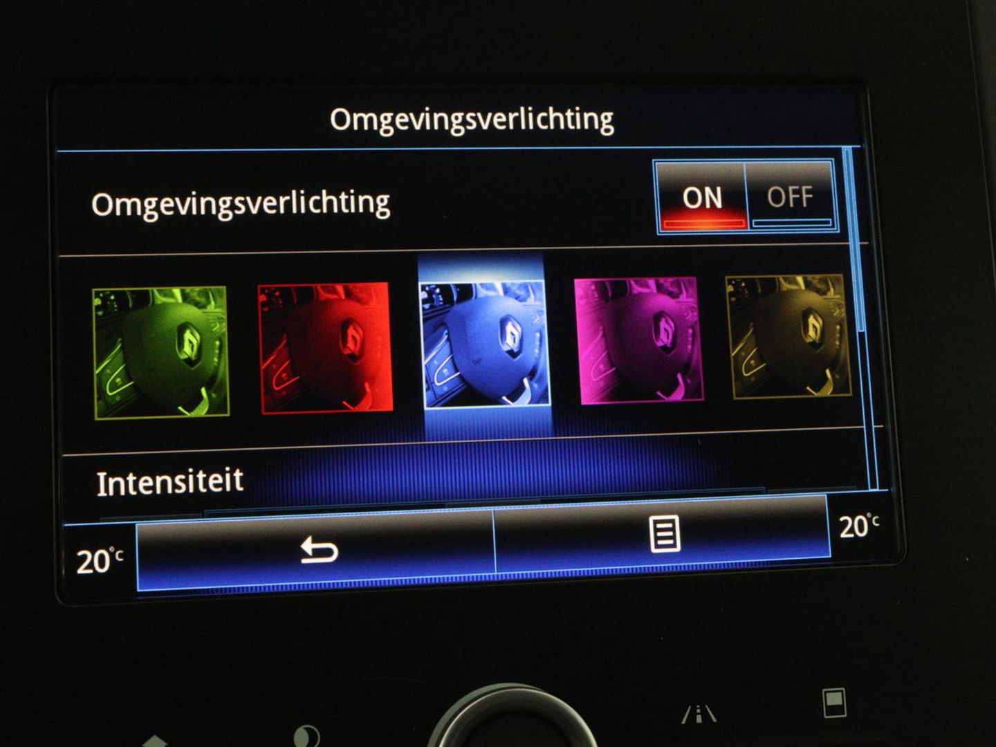 Renault Mégane 1.5 dCi Bose | 1e eigenaar | Automaat | Massage | Navigatie | Sfeerverlichting | Half leder | Parkeerhulp | Keyless | Bose Sound | Climate control | DAB | Cruise control