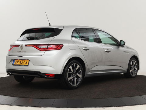 Renault Mégane 1.5 dCi Bose | 1e eigenaar | Automaat | Massage | Navigatie | Sfeerverlichting | Half leder | Parkeerhulp | Keyless | Bose Sound | Climate control | DAB | Cruise control