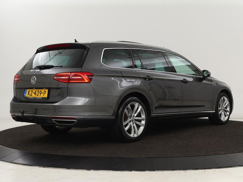 Volkswagen Passat 1.4 TSI GTE | Panoramadak | Stoelverwarming | Trekhaak | Adaptive cruise | Camera | Carplay | Leder/Alcantara | Full LED | Virtual Cockpit