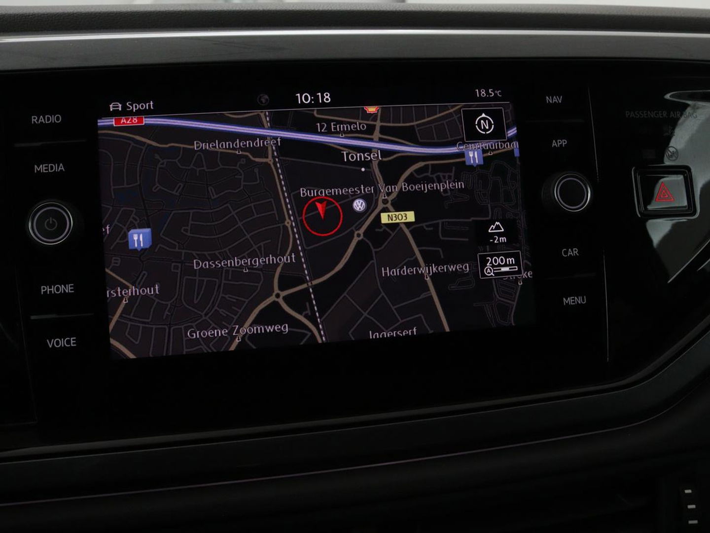 Volkswagen Polo 1.0 TSI R Line | Panoramadak | Stoelverwarming | Adaptive cruise | Climate control | Park Assist | Carplay | Navigatie