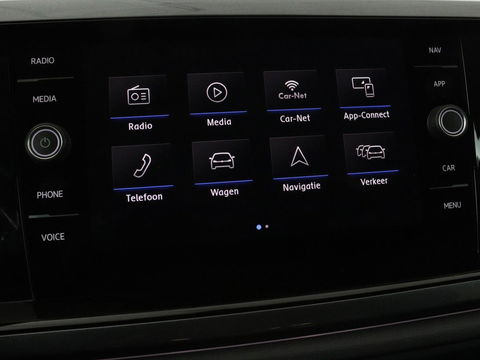 Volkswagen Polo 1.0 TSI R Line | Panoramadak | Stoelverwarming | Adaptive cruise | Climate control | Park Assist | Carplay | Navigatie