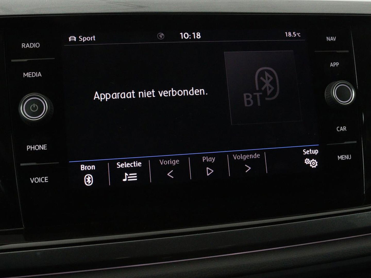 Volkswagen Polo 1.0 TSI R Line | Panoramadak | Stoelverwarming | Adaptive cruise | Climate control | Park Assist | Carplay | Navigatie