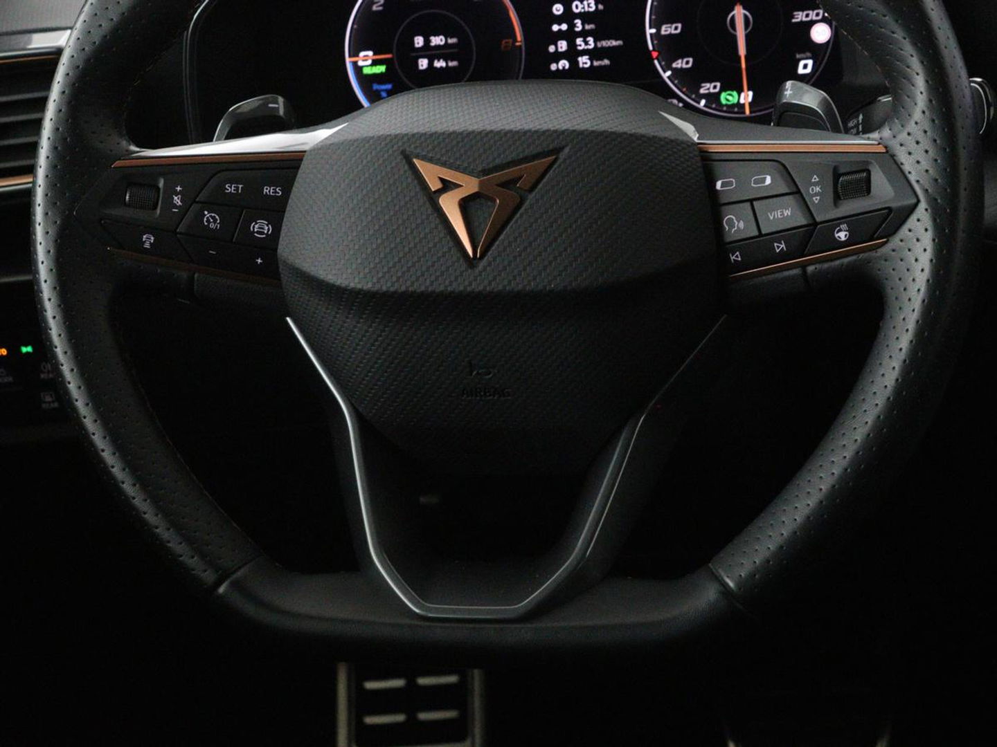 CUPRA Leon 1.4 e-Hybrid | Stoel & stuurverwarming | Camera | Adaptive cruise | Sfeerverlichting | Navigatie | Keyless | Full LED | Park Assist | PHEV