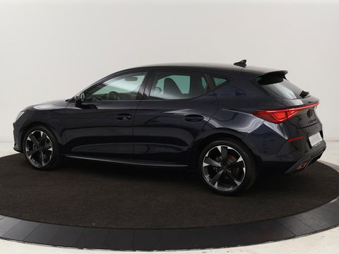CUPRA Leon 1.4 e-Hybrid | Stoel & stuurverwarming | Camera | Adaptive cruise | Sfeerverlichting | Navigatie | Keyless | Full LED | Park Assist | PHEV