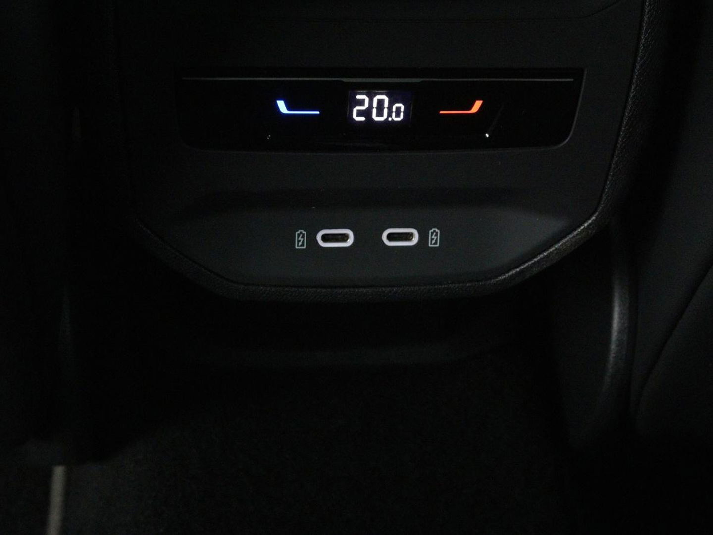 CUPRA Leon 1.4 e-Hybrid | Stoel & stuurverwarming | Camera | Adaptive cruise | Sfeerverlichting | Navigatie | Keyless | Full LED | Park Assist | PHEV
