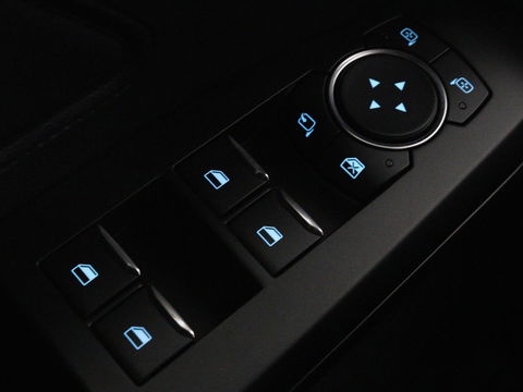 Ford Focus 1.5 EcoBoost ST Line | Trekhaak | B&O Sound | Carplay | Navigatie | Full LED | Climate control | Keyless | PDC | Sportstoelen