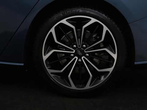 Ford Focus 1.5 EcoBoost ST Line | Trekhaak | B&O Sound | Carplay | Navigatie | Full LED | Climate control | Keyless | PDC | Sportstoelen