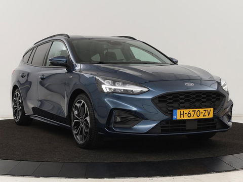 Ford Focus 1.5 EcoBoost ST Line | Trekhaak | B&O Sound | Carplay | Navigatie | Full LED | Climate control | Keyless | PDC | Sportstoelen