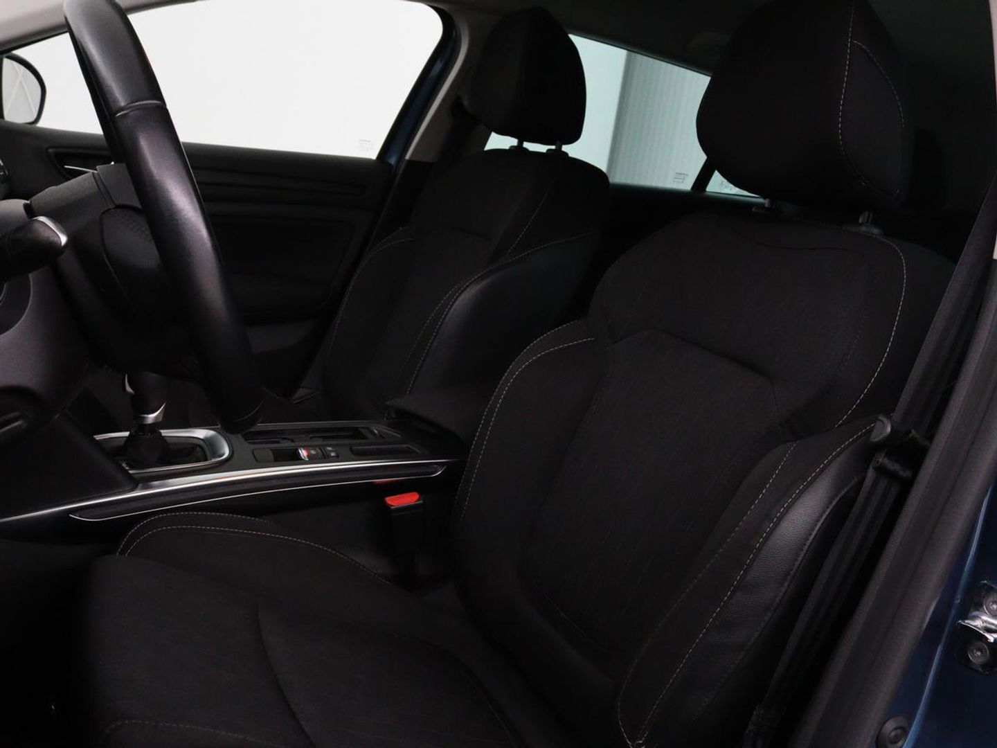 Renault Mégane 1.3 TCe Limited | Trekhaak | Navigatie | Keyless | Climate control | Parkeerhulp | Cruise control | Bluetooth | DAB