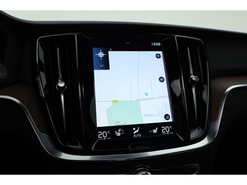 Volvo V60 2.0 T6 Recharge AWD Inscription | Long Range |Tailored Wool | Pano-dak | ACC | H&K Audio | 360 Camera |