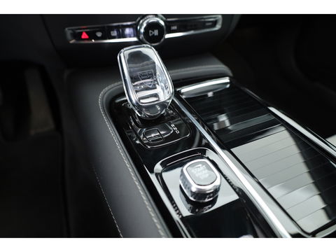 Volvo V60 2.0 T6 Recharge AWD Inscription | Long Range |Tailored Wool | Pano-dak | ACC | H&K Audio | 360 Camera |