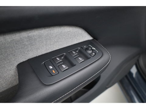 Volvo V60 2.0 T6 Recharge AWD Inscription | Long Range |Tailored Wool | Pano-dak | ACC | H&K Audio | 360 Camera |