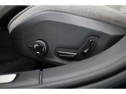 Volvo V60 2.0 T6 Recharge AWD Inscription | Long Range |Tailored Wool | Pano-dak | ACC | H&K Audio | 360 Camera |