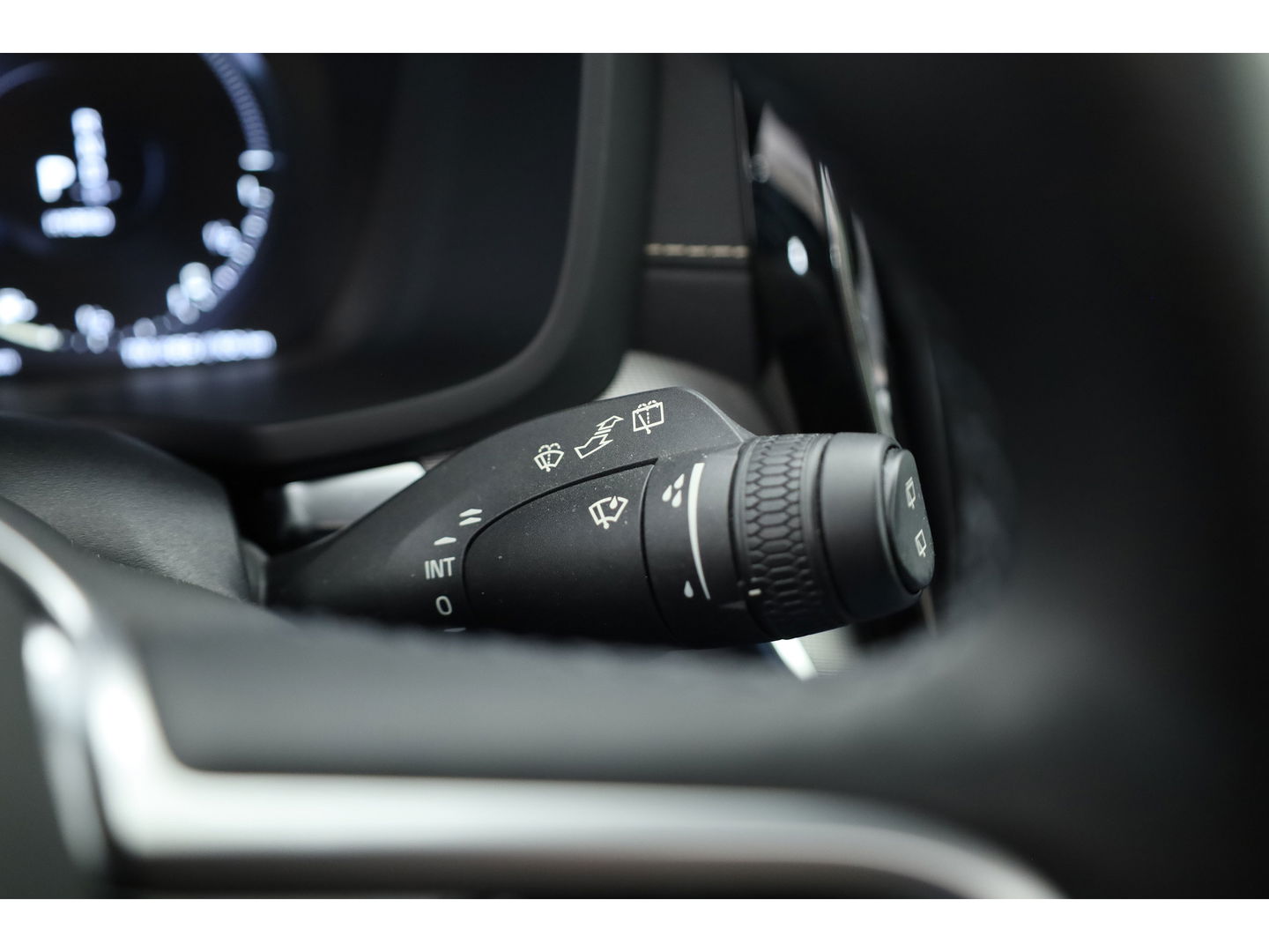 Volvo V60 2.0 T6 Recharge AWD R-Design | Long Range | Pano-dak | Head-up | H&K Audio | ACC |