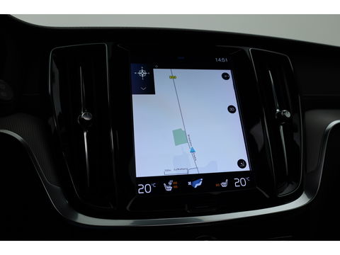 Volvo V60 2.0 T6 Recharge AWD R-Design | Long Range | Pano-dak | Head-up | H&K Audio | ACC |