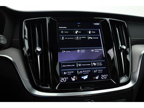 Volvo V60 2.0 T6 Recharge AWD R-Design | Long Range | Pano-dak | Head-up | H&K Audio | ACC |