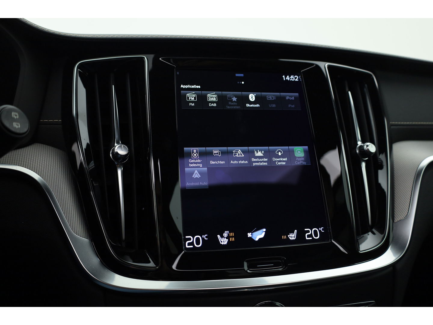 Volvo V60 2.0 T6 Recharge AWD R-Design | Long Range | Pano-dak | Head-up | H&K Audio | ACC |