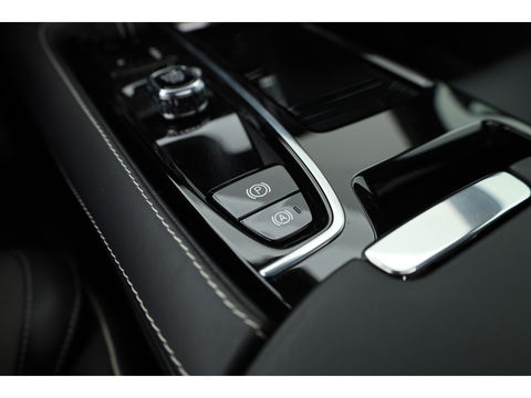 Volvo V60 2.0 T6 Recharge AWD R-Design | Long Range | Pano-dak | Head-up | H&K Audio | ACC |
