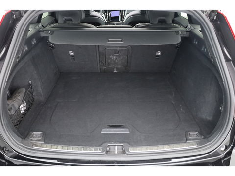 Volvo V60 2.0 T6 Recharge AWD R-Design | Long Range | Pano-dak | Head-up | H&K Audio | ACC |
