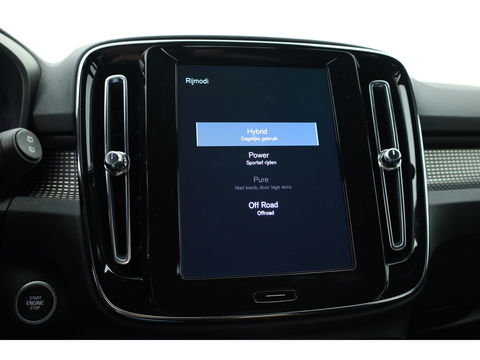Volvo XC40 1.5 T5 Recharge R-Design | 360 camera | Stoel + stuurverwarming | Apple Carplay |