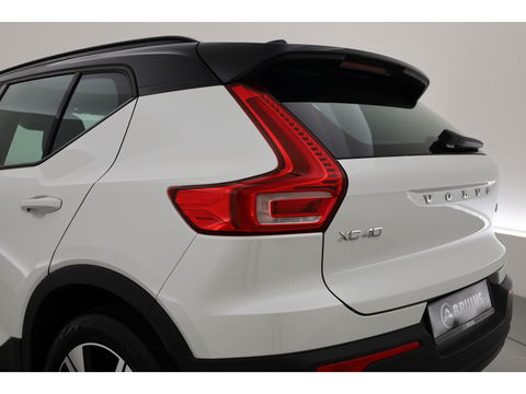 Volvo XC40 1.5 T5 Recharge R-Design | 360 camera | Stoel + stuurverwarming | Apple Carplay |