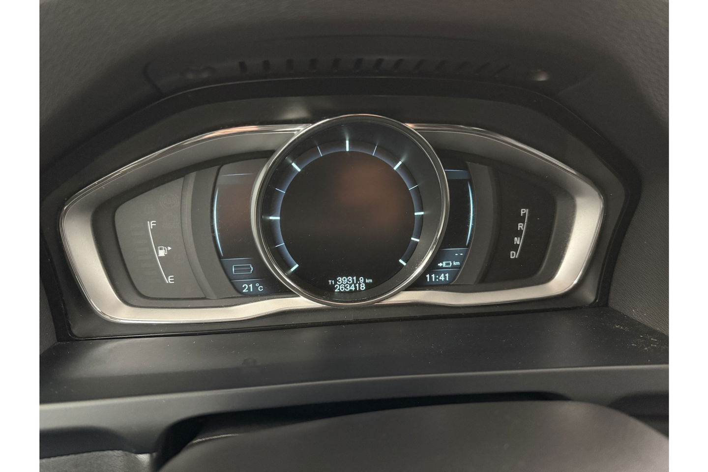 Volvo V60 2.4 D6 AWD Plug-In Hybrid Summum 215PK Trekhaak LED Clima Cruise Navi Memory Stoelverwarming 17''LMV