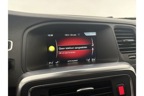 Volvo V60 2.4 D6 AWD Plug-In Hybrid Summum 215PK Trekhaak LED Clima Cruise Navi Memory Stoelverwarming 17''LMV