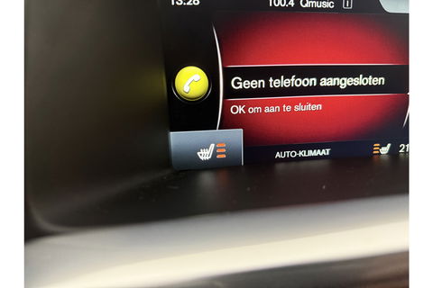 Volvo V60 2.4 D6 AWD Plug-In Hybrid Summum 215PK Trekhaak LED Clima Cruise Navi Memory Stoelverwarming 17''LMV