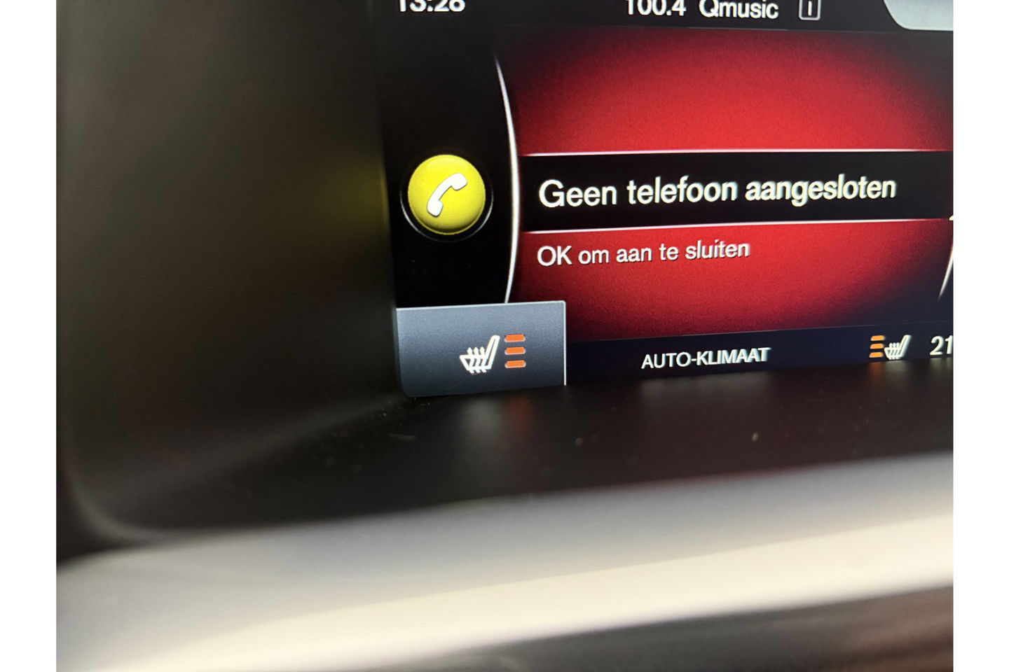 Volvo V60 2.4 D6 AWD Plug-In Hybrid Summum 215PK Trekhaak LED Clima Cruise Navi Memory Stoelverwarming 17''LMV