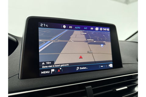 Peugeot 3008 1.2 PureTech Sfeer LED Trekhaak Memory Virtual Carplay Cruise 360Camera Clima Navi PDC 19"LMV