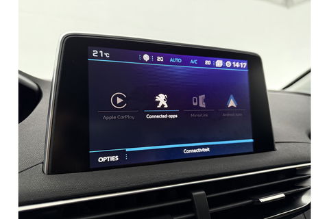 Peugeot 3008 1.2 PureTech Sfeer LED Trekhaak Memory Virtual Carplay Cruise 360Camera Clima Navi PDC 19"LMV