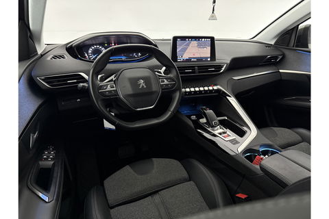 Peugeot 3008 1.2 PureTech Sfeer LED Trekhaak Memory Virtual Carplay Cruise 360Camera Clima Navi PDC 19"LMV